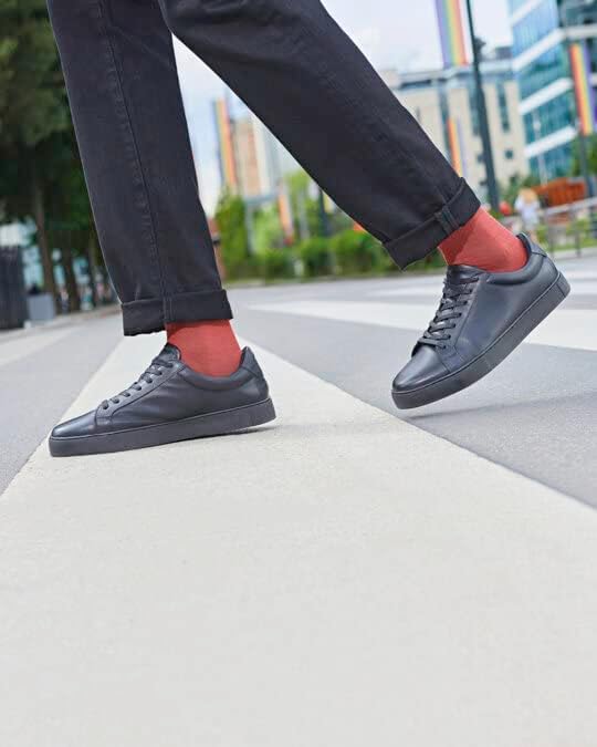FALKE Men's Airport Dress Socks, Premium Merino Wool Cotton Blend, Sustainable Luxury, Eco-Friendly Business Casual, 1 Pair