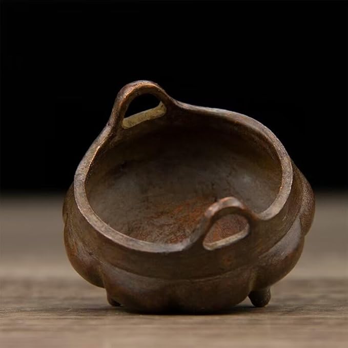 Incense Burner Chinese Incense Holder Brass Incense Burner Zen Copper Incense Burner Antique Style Home Office Fengshui Decor 2 * 2 * 1.4IN 0.2LB