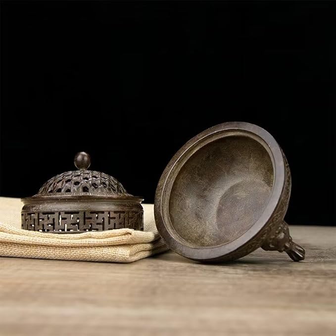 Copper Incense Burner Chinese Brass Incense Burner Kit Traditional Zen Incense Burner Antique Style Office Yoga Home Decor 4.2 * 4.2 * 5.1IN 1.8LB