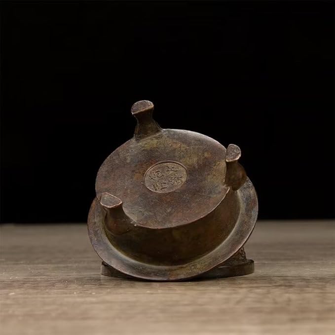 Incense Burner Chinese Incense Holder Brass Incense Burner Zen Copper Incense Burner Antique Style Home Office Fengshui Decor 3 * 3 * 3.4IN 0.8LB