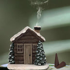 Log Cabin Incense Burner with Smoking Chimney, Resin Christmas Log Cabin Incense Cone Burner, Snowy Winter Rustic Aromatherapy Incenses Holder, Home Tabletop Christmas DecorIncense Burner(1PC)