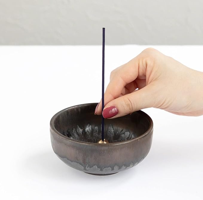 Zen Gift Set: Japanese Garden & Chrysanthemum Incense + Holder