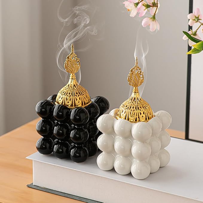 Ceramic Cube Golden Incense Burner Handheld Eid Incense Burner Middle East Arabian Festival Incense Holder Home Decoration Ornament Aromatherapy Furnace (Black)