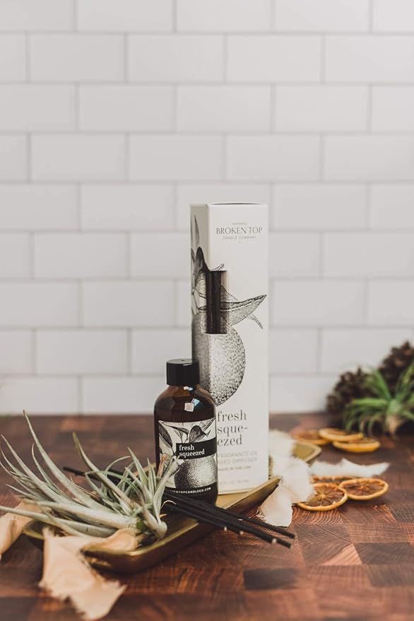 BROKEN TOP Natural Reed Diffuser Set (Fresh Squeezed)