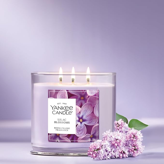 Yankee Candle 3 Wick Candle Jar, Scented Candle with up to 40 Hours of Burn Time, Premium Plant Wax Blend for Consistent Long Lasting Scent from First to Last Burn, Lilac Blossoms