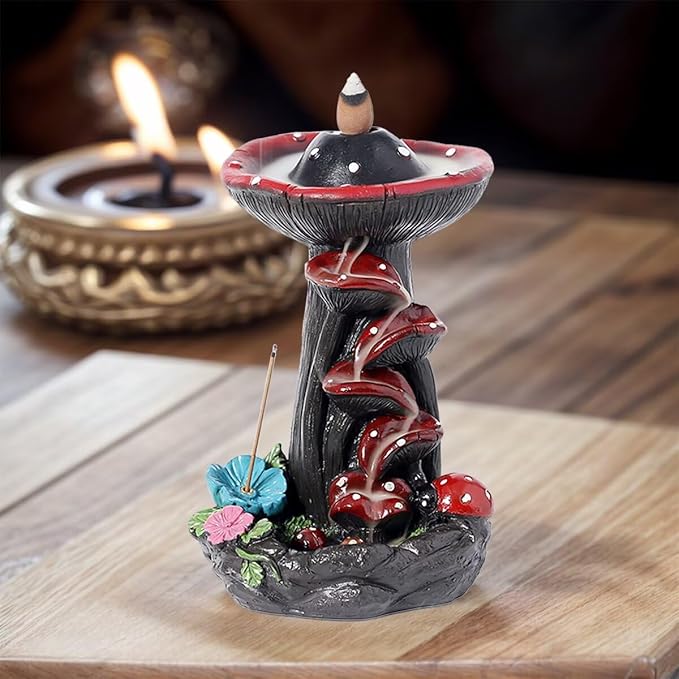 Mushroom Backflow Incense Holder, Resin Aromatherapy Decor with Smoke Cascade Effect for Home Relaxation, Meditate Stress Relief Waterfall Incense Burner Fountain with Cones Zen Room Decor