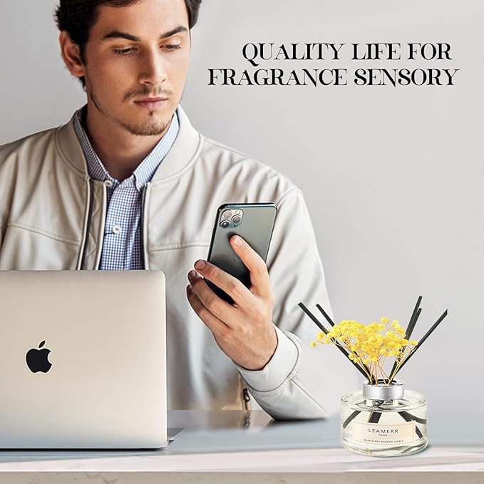 Reed Diffuser Sets Home Fragrance Essential Oil Diffuser Blue Bellflower Scent- 7 oz (210 ml) Fragrance Oil Diffuser for Bedroom Bathroom Home Décor Includes Reed Diffuser Sticks Scented Oils