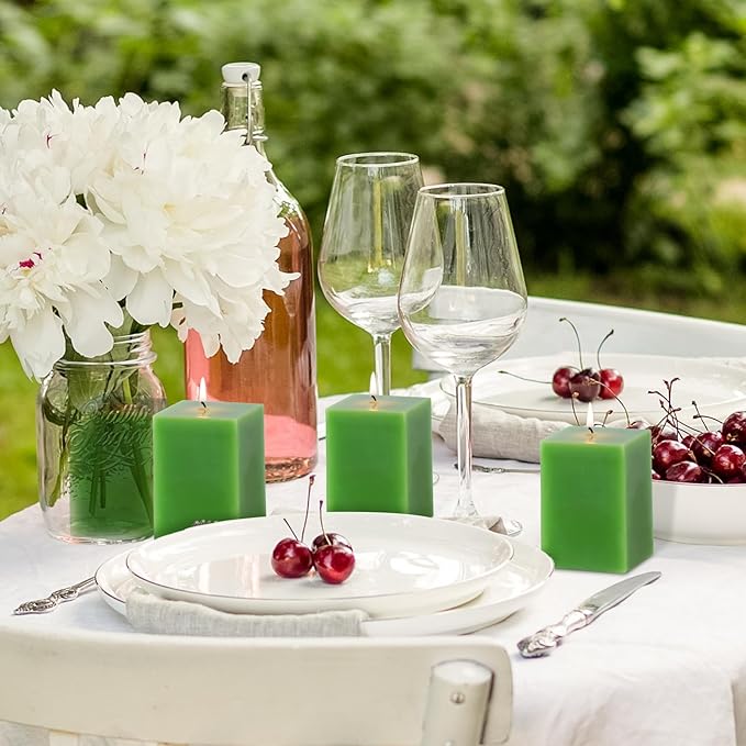 KONNI Square Green Pillar Candles Set of 3, 2.8"x 4" Unscented Pillar Candles Bulk, 30 Hours Long Burning Candles, Smokeless and Dripless Large Candle for Wedding, Home Decoration, Parties, Spas