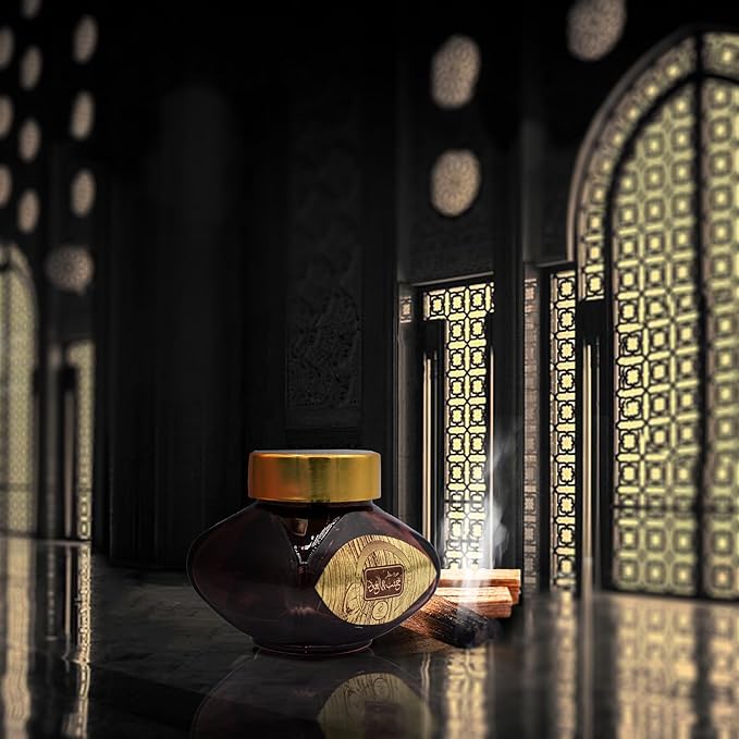 ARABIYAT Oud Wood Incense Charcoal Chips - Agarwood | Oudh Bakhoor Muattar | Arabian Oud Sticks | Inciensos Aromaticos para La Casa | Long Lasting Fragrance | Use for Meditation and Relaxation - 25g