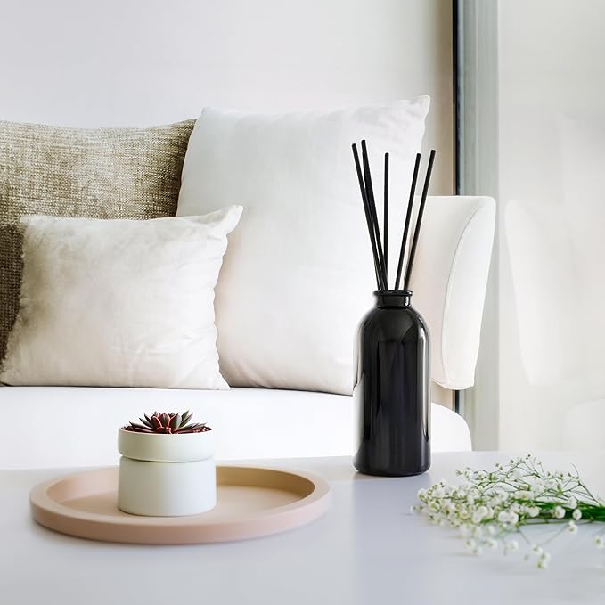 Urban Naturals Smoked Vanilla Scented Oil Reed Diffuser Refill with Free Set of Reed Sticks! A Vanilla Bean, Sandalwood & Leather Scent, 4 oz