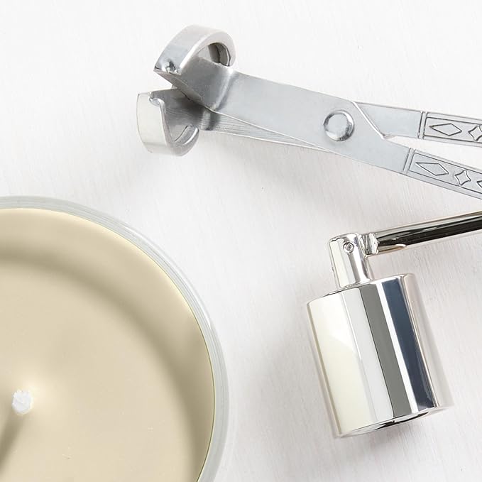 Yankee Candle, Vanilla Crème Brûlée Fall Scented Candle, 22oz Large Jar with up to 150 Hour Burn Time