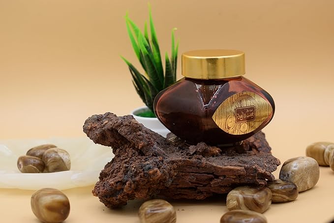 ARABIYAT Oud Wood Incense Charcoal Chips - Agarwood | Oudh Bakhoor Muattar | Arabian Oud Sticks | Inciensos Aromaticos para La Casa | Long Lasting Fragrance | Use for Meditation and Relaxation - 25g