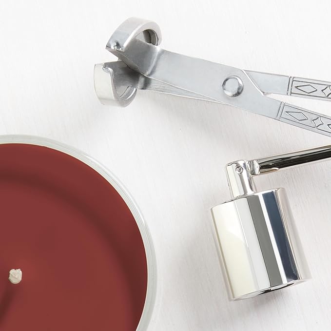 Yankee Candle Kitchen Spice, Fall Scented Candle, 22oz Large Jar with up to 150 Hour Burn Time