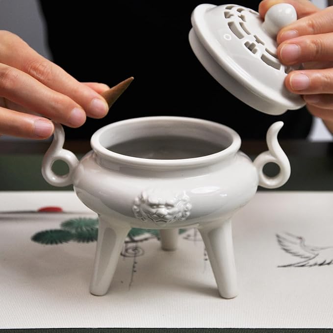 Ceramic Incense Cone Burner with Lid,Stylish Incense Holder for Coil Incense and Powder Incense,Mediation Gift,Room Decor(White)