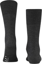 FALKE Men's Airport Dress Socks, Premium Merino Wool Cotton Blend, Sustainable Luxury, Eco-Friendly Business Casual, 1 Pair