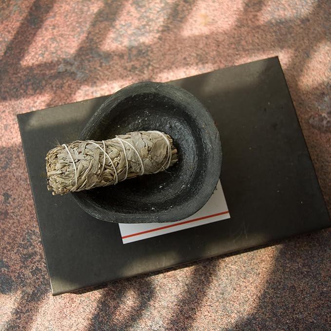 Handmade Rustic Black Terracotta Incense Holder, Ceramic Palo Santo & Sage Sticks Bowl,Wabi‑sabi & Retro, A Spiritual Decor for Yoga&Meditation (Black)