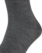 FALKE Men's Airport Dress Socks, Premium Merino Wool Cotton Blend, Sustainable Luxury, Eco-Friendly Business Casual, 1 Pair