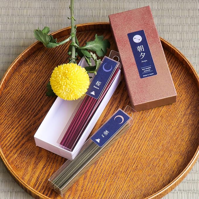 Asayu Japan Low Smoke Incense Sticks - Japan Set (Green Tea + Sakura Cherry Blossom), 40gr (Each Scent 20g), for Yoga, Zen Meditation and Relaxation - Smokeless for Less Irritation